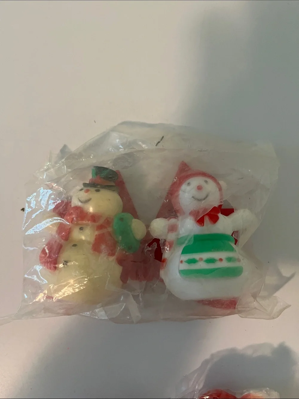 Vintage Christmas Salt and Pepper shakers.Snowmen & Yuletide mice in Red & Green